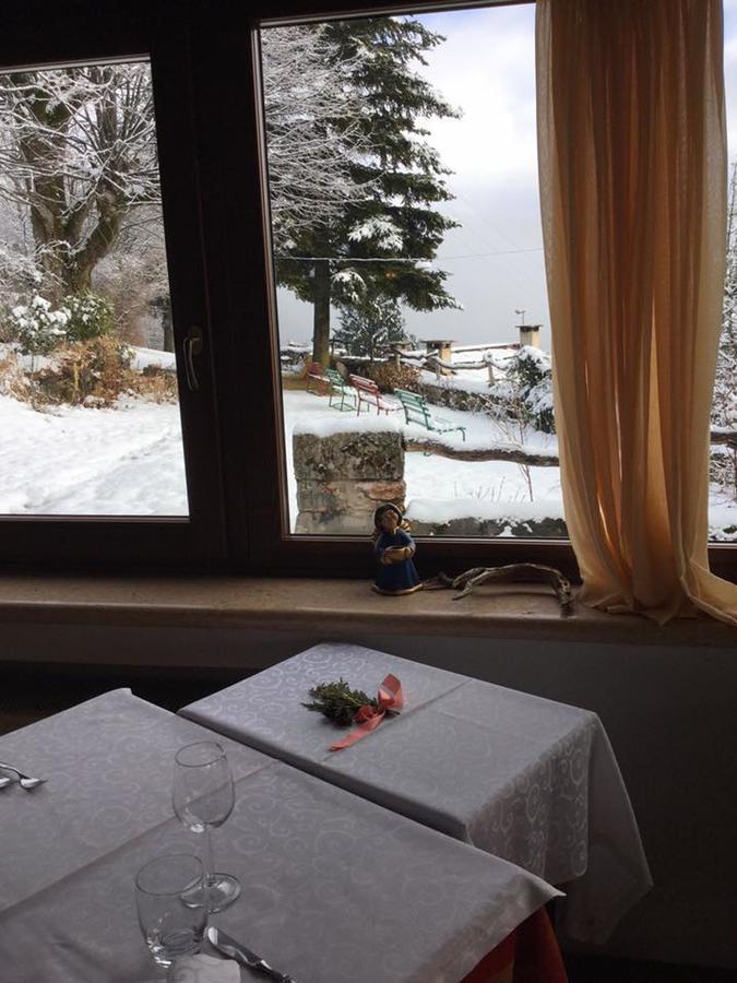 Albergo Ristorante Leso Bosco Chiesanuova Bagian luar foto